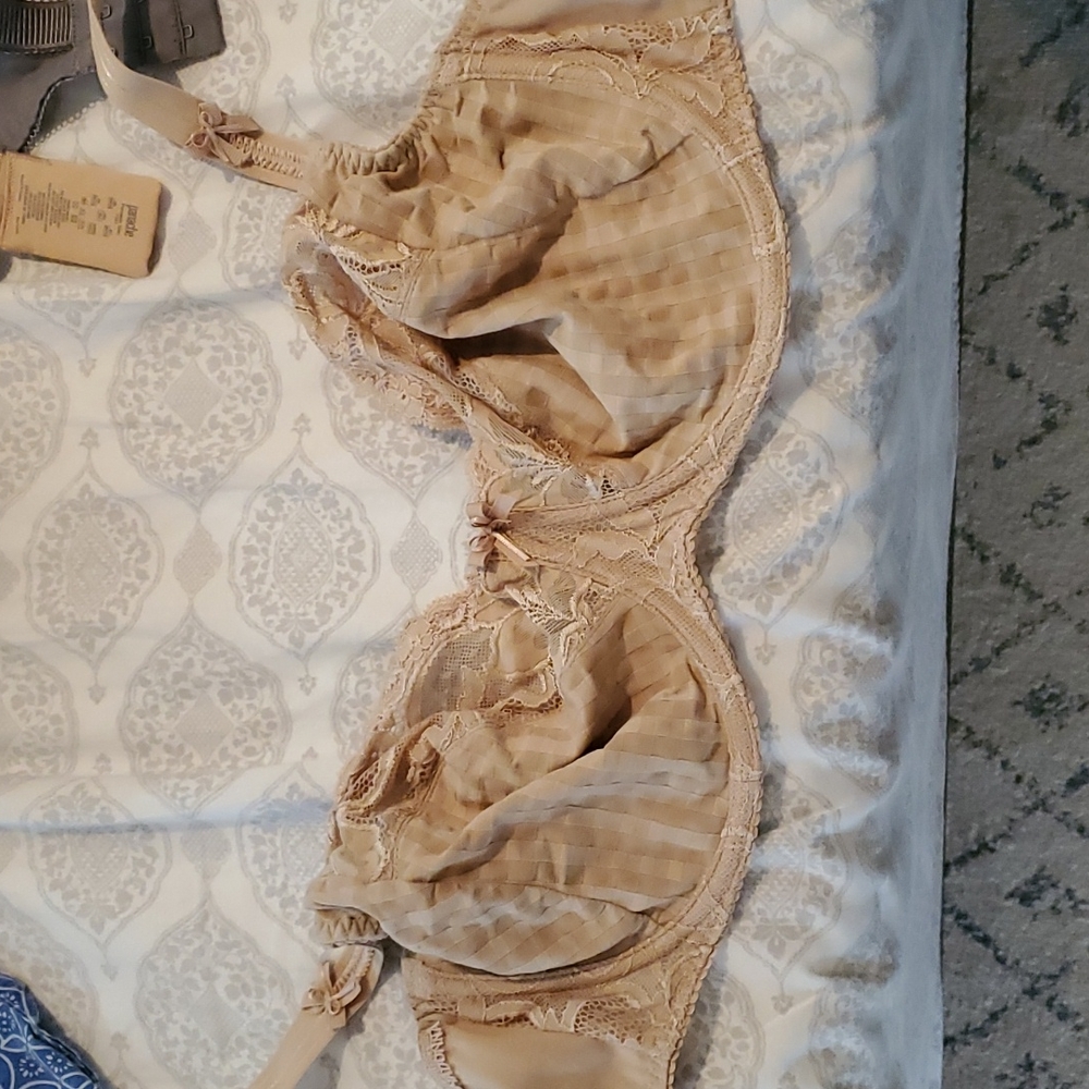 Prima Donna, nude, unlined bra U.K. 32g